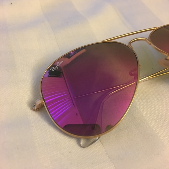 Ray-Ban Sunglasses - Picture 3 of 5